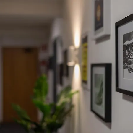 アパート Apartment, Haus Lederer